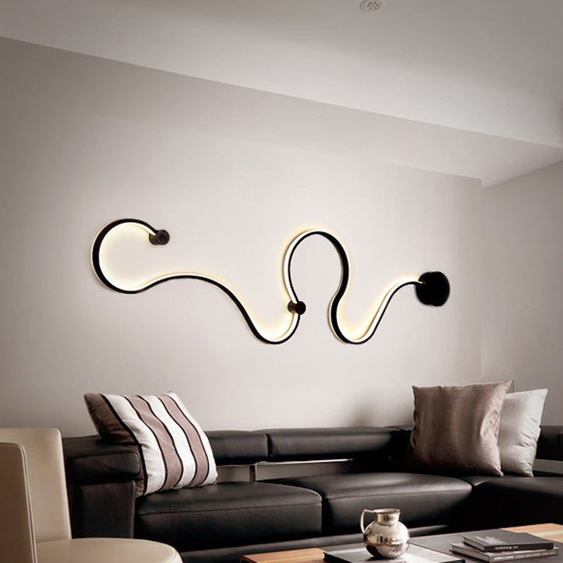 Metallic Snake-Like LED Wall Lamp Nordic Style Black Wall Sconce Lighting for Living Room