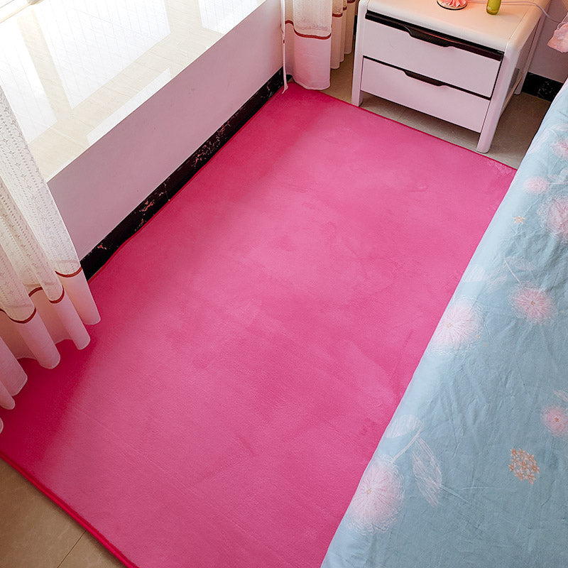 Minimalistischer, solider Teppich, mehrfarbiger Teppich aus Polypropylen, rutschfester, haustierfreundlicher Teppich für das Schlafzimmer
