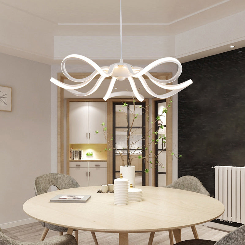 Flower Chandelier Lighting Minimalist Acrylic Restaurant LED Pendant Light in White