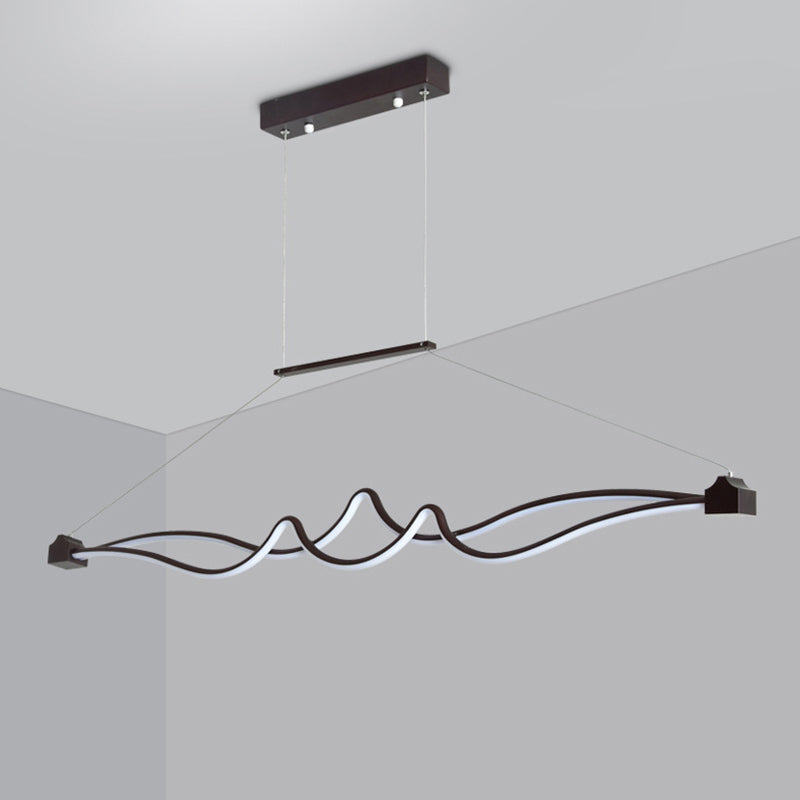 Illuminazione a sospensione con l'isola contorta sala da pranzo metallica contemporanea Luce a soffitto a LED