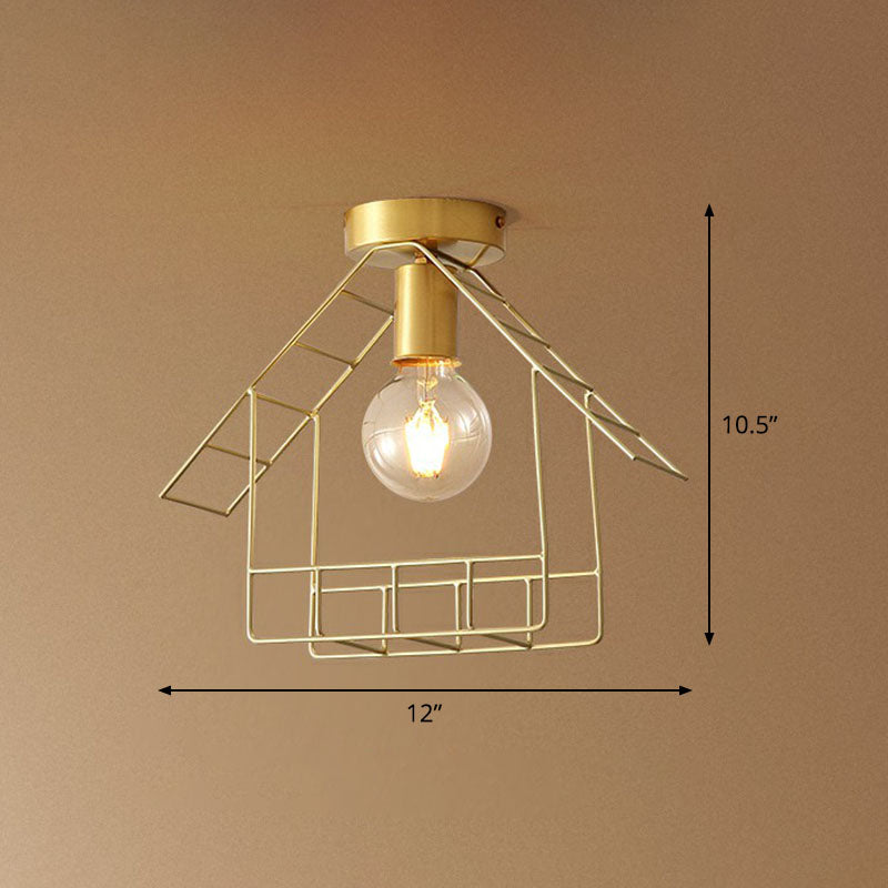 Metallic huisvormige semi -spoellicht eenvoud