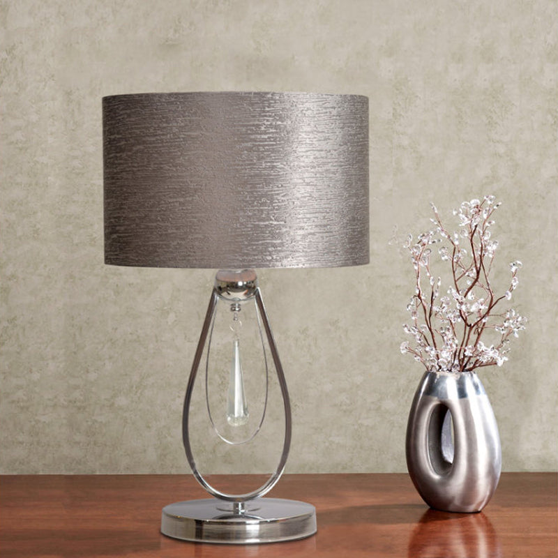 1 leichter Schreibtisch Licht Traditionelle Trommelstoff -Lesen Lampe in Grau für Schlafzimmer mit Metallbasis