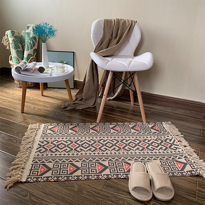 Southwestern Geometric Print Rug Multi-Colored Flax Carpet Hand Twisted Pet Friendly Rug with Fringe for Decoration