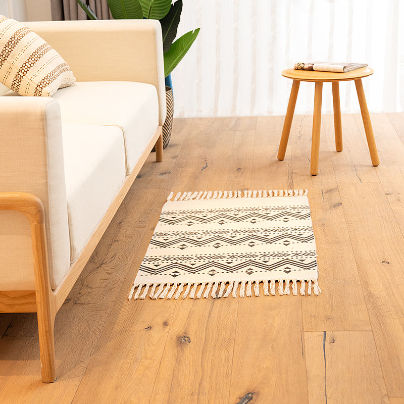 Classic Living Room Rug Multi Colored Geometric Print Carpet Washable Braided Area Rug with Tassel