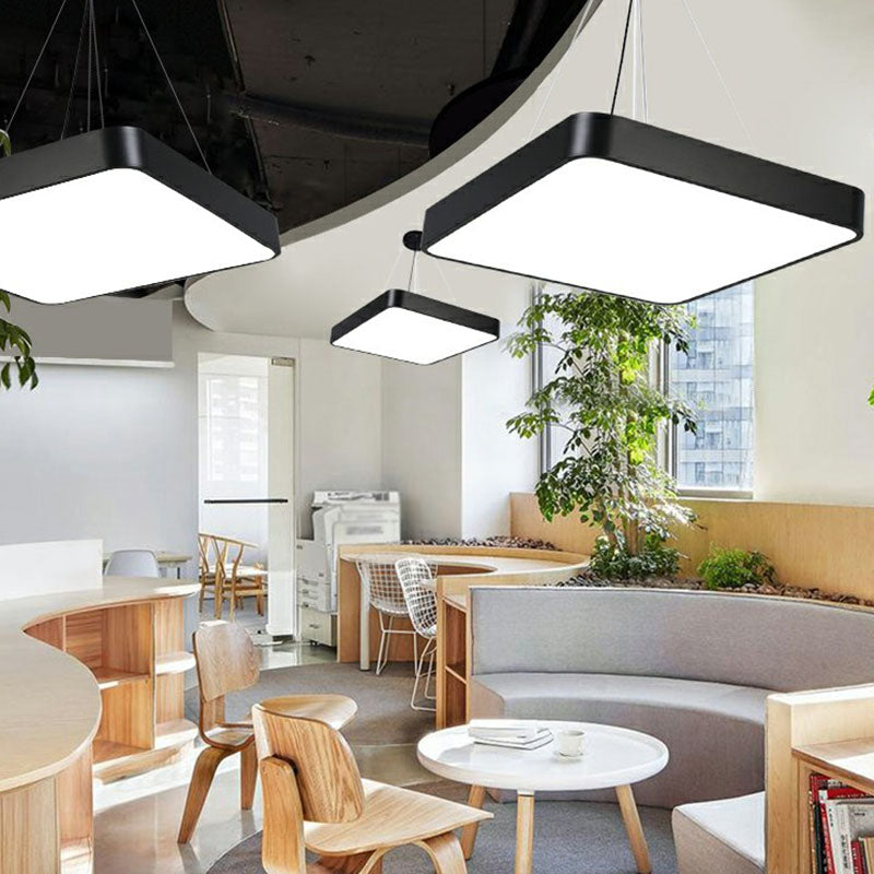 Luz colgante de araña cuadrada con luz acrílica de acrílico LED colgante para el cargo