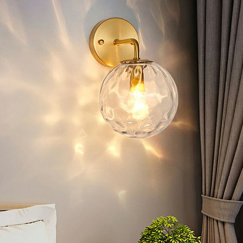 Minimalist Single-Bulb Wall Light Fixture Gold Ball Sconce with Hammered Glass Shade