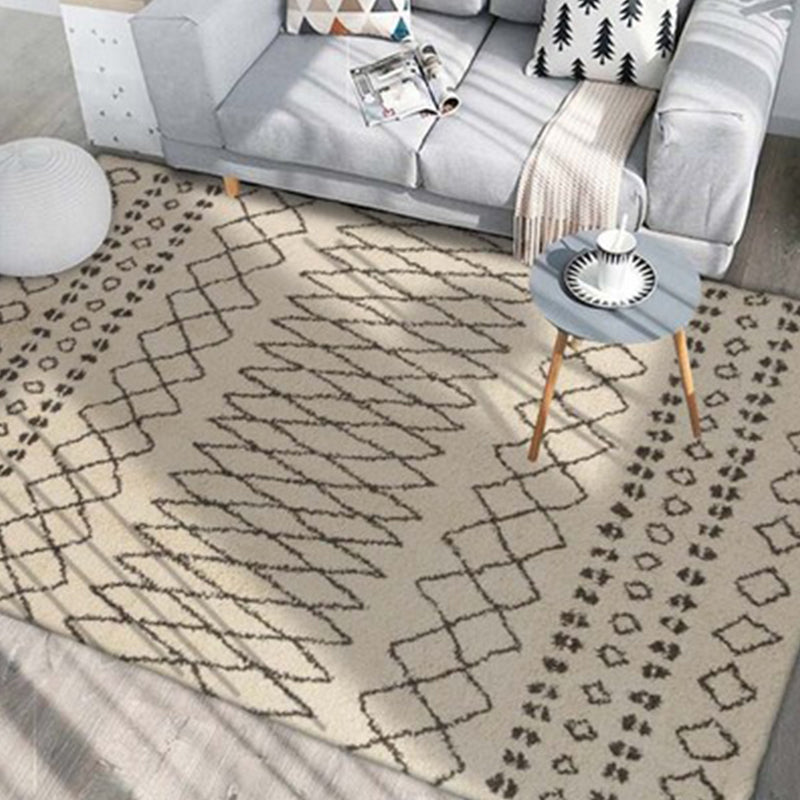 Native American Line Print Rug Multi Color Polypropylene Carpet Pet-Friendly Non-Slip Backing Machine Washable Rug for Drawing Room