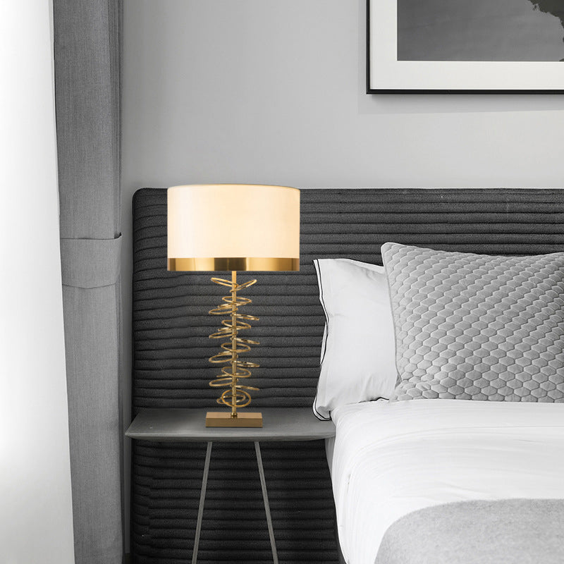Classic Style Drum Table Lamp 1��Head Fabric Nightstand Light with Metal Ring in Brass