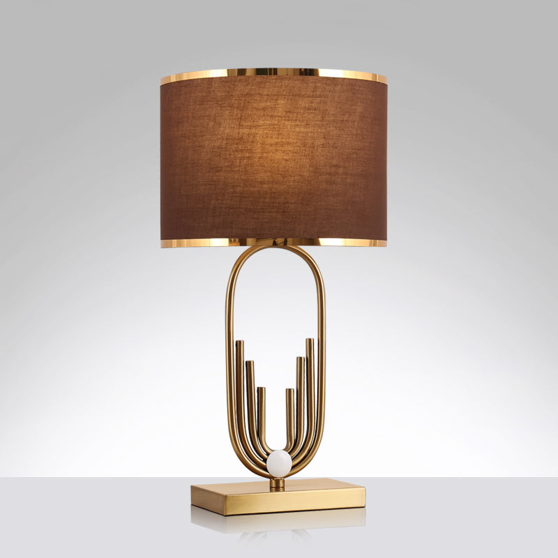 Lampada da comodino in tessuto con paralume rotondo Idee di illuminazione per tavolo da studio a lampadina singola vintage in caffè