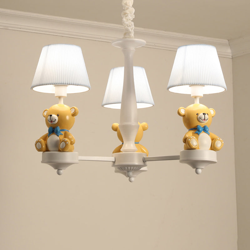 Luz de suspensión de resina de araña de juguete de oso amarillo con sombra de tela recolectada cónica