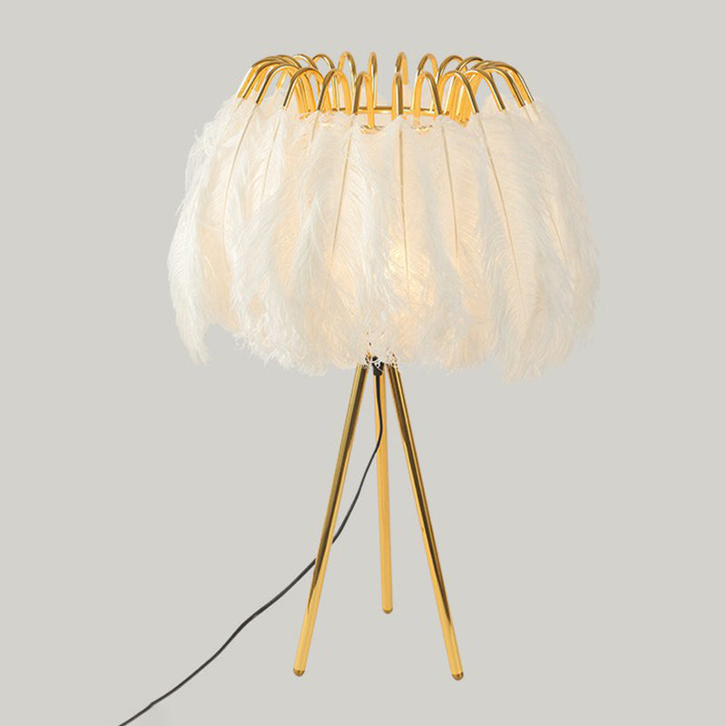 Circular Feather Night Light Simplicity 1-Light Gold Finish Table Lamp with Tripod