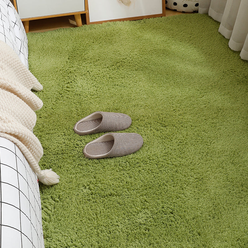 Bequemer, einfarbiger Teppich, mehrfarbiger Polypropylen-Innenteppich, rutschfeste Rückseite, pflegeleichter Teppich für Schlafzimmer