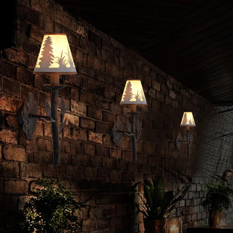 Éclairage mural country mural country à la lampe à 1 lumière avec une teinte en tissu jaune