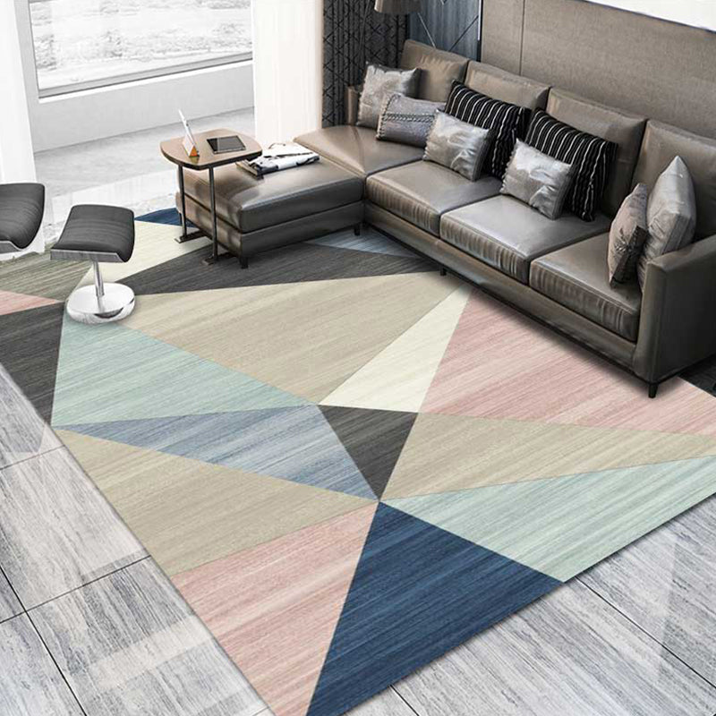Multi Colored Geometric Pattern Rug Polypropylene Modern Indoor Rug Easy Care Pet Friendly Area Carpet in Living Room