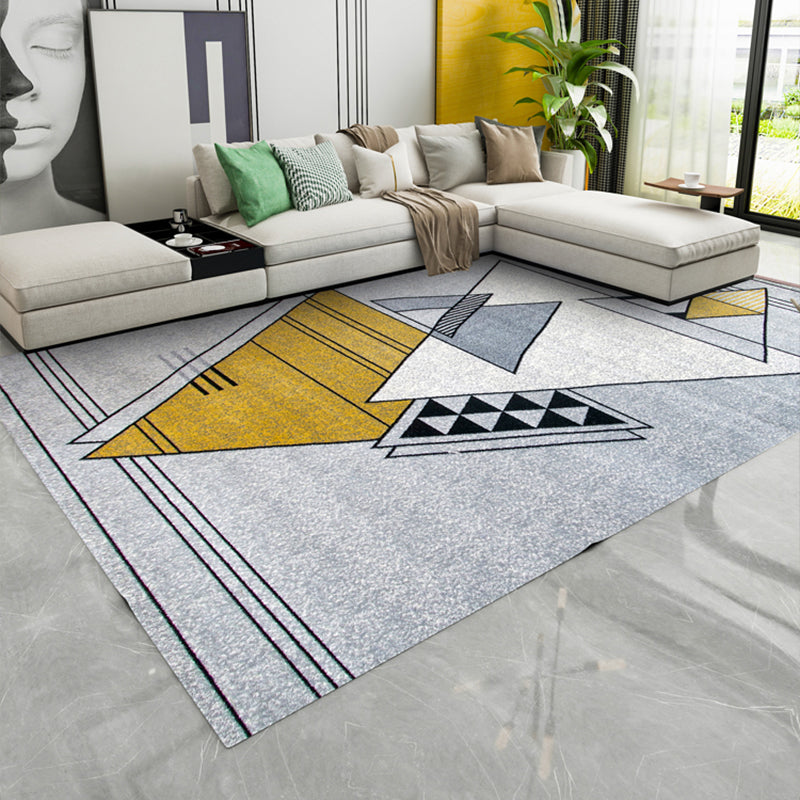 Modern Geometric Pattern Rug Multi Colored Polypropylene Indoor Rug Non-Slip Backing Pet Friendly Carpet for Bedroom
