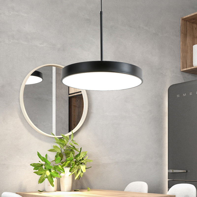 LED minimaliste LED suspendu pendant Light Circular plafond avec une teinte acrylique pour la salle à manger