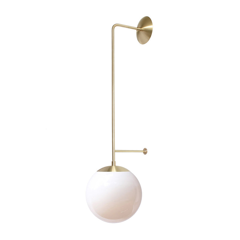 Lampe murale rétro Globe 1-Light transparent / verre blanc Shade Mury Light en laiton / noir pour le salon