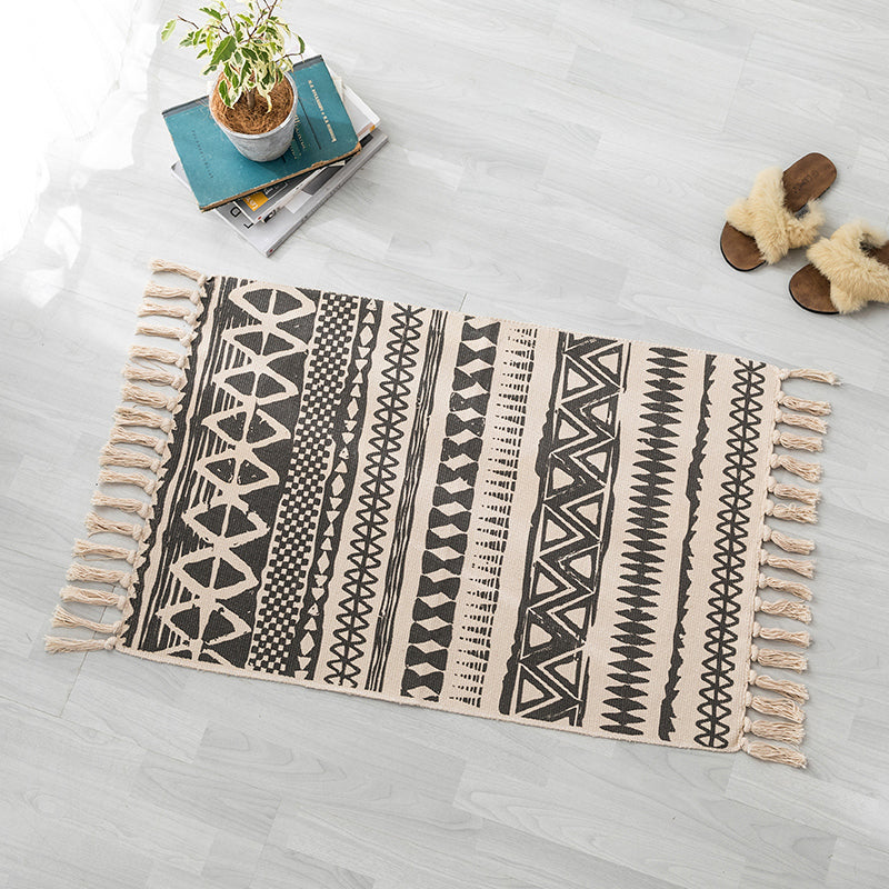 Boheemse slaapkamer Tapijt Kleed Multi Color Geo Gedrukt gebied Tapijt Jute Pet Vriendelijk Gemakkelijke verzorging Stain-resistente tapijt met kwastje