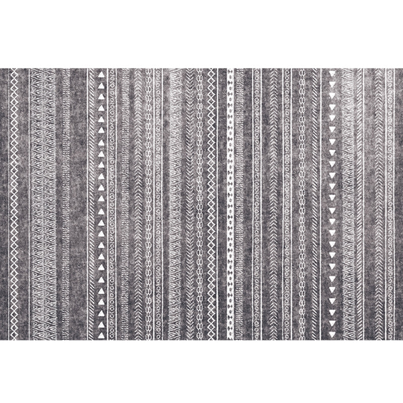 Bohomian Living Room Rug Multi Colored Geometric Print Area Carpet Polyster Non-Slip Backing Pet Friendly Indoor Rug