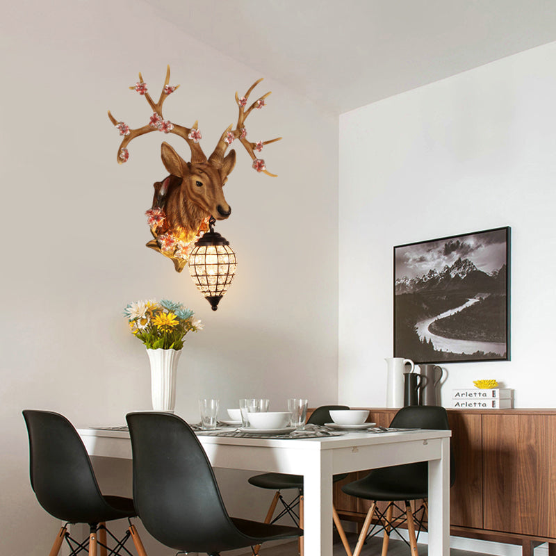 1 Light Resin Wall Lighting Country White/Yellow/Brown Deer Living Room Sconce Light Fixture with Teardrop Crystal Shade