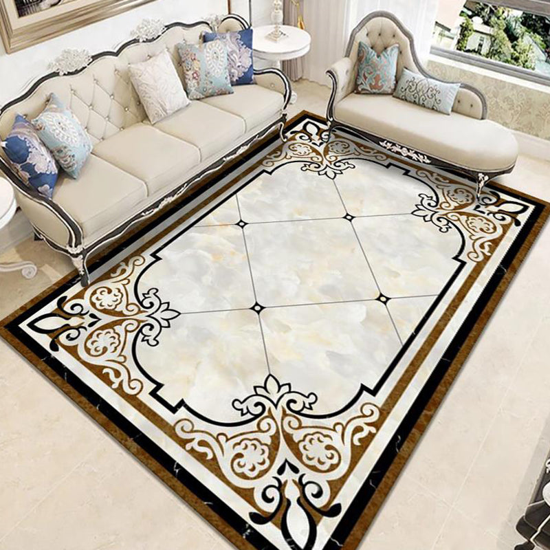 Nostalgia Geometric Printed Rug Multi Colored Polyster Indoor Rug Non-Slip Backing Pet Friendly Carpet for Living Room