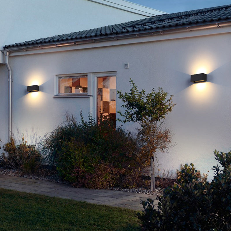 Rechthoek LED LED WANDRAAG SCONCE Minimalistisch metalen Mat Black Wall Light armatuur voor de tuin