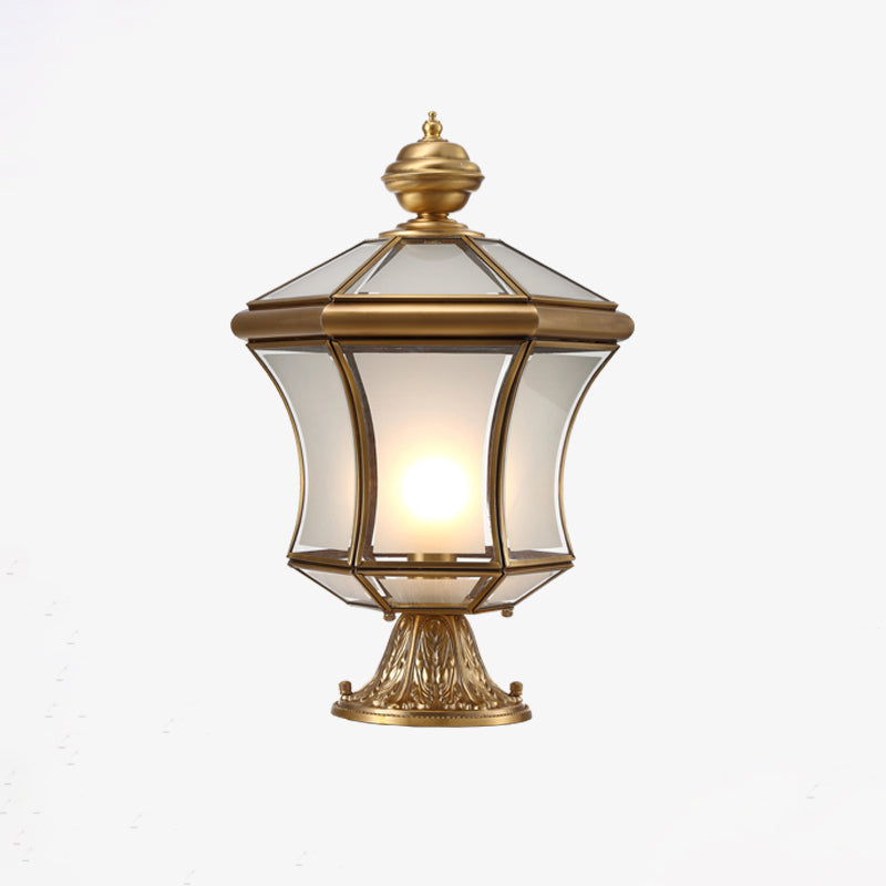 Lampada da lanterna curva in bronzo con illuminazione minimalista a 3 lampadine in vetro smerigliato