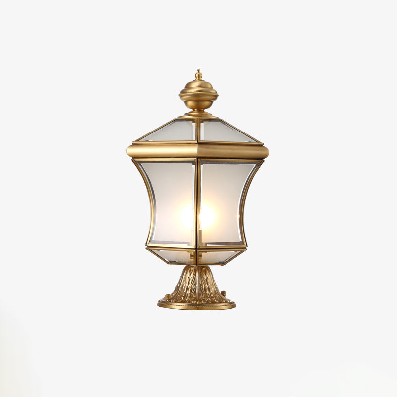Lampada da lanterna curva in bronzo con illuminazione minimalista a 3 lampadine in vetro smerigliato