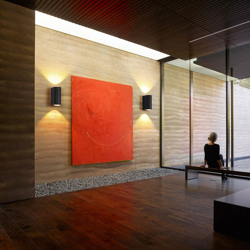 Röhrchenförmige Außenwandleuchte Metallic Minimalismus LED -Lampe in Schwarz