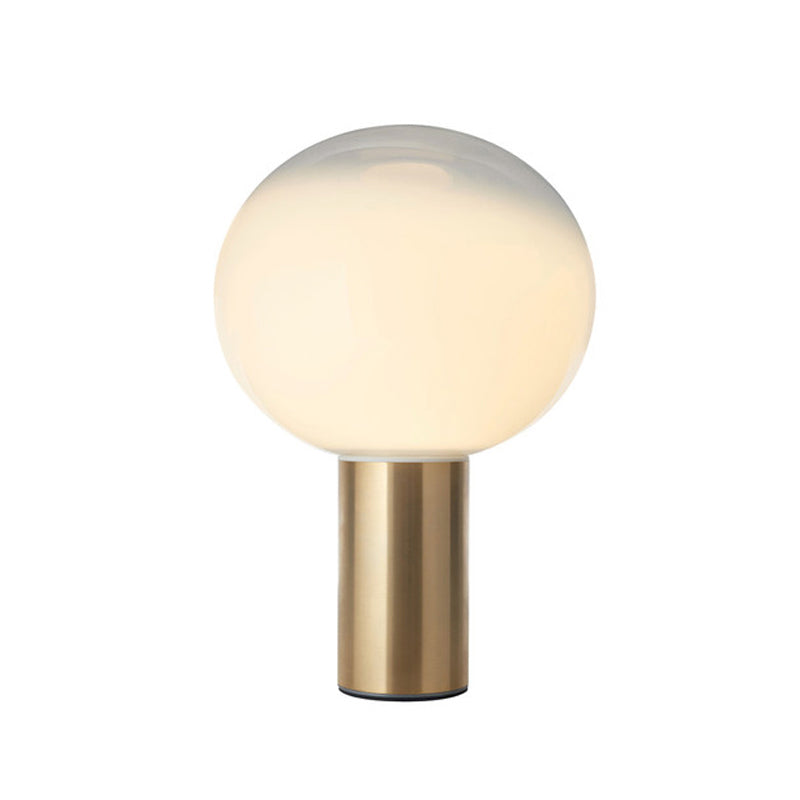 Lampada da tavolo sferica in vetro bianco satinato minimalista con 1 lampadina lampada da comodino dorata