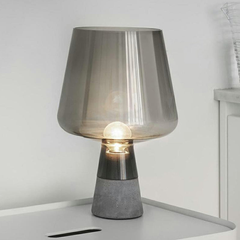 Lampe de nuit en verre en forme de tasse postmoderne 1 table de table de bulbe avec base de ciment pour chambre à coucher