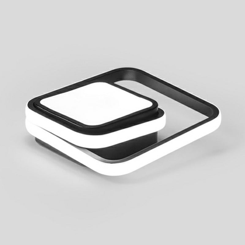 Kleine geometrisch geformte LED-Unterputzleuchte für die Deckenmontage im nordischen Metallfoyer