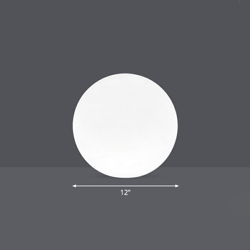 White Spherical Rechargeable Ground Lamp Minimalist Plastic Solar LED Lawn Light for Yard