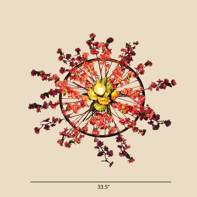 Einzel Wagenradwand Lampe Industrial Metallwandmontiertes Licht mit künstlichen Pflanzen -Deko