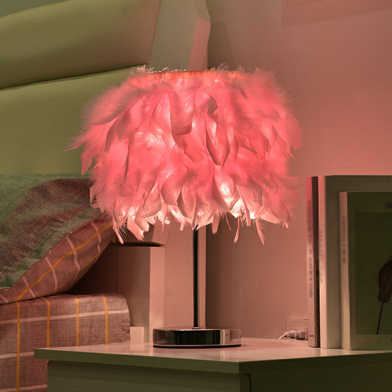 Tavolo da letto cilindrico Luce naturale piuma naturale a bulbo singolo lampada da comodino