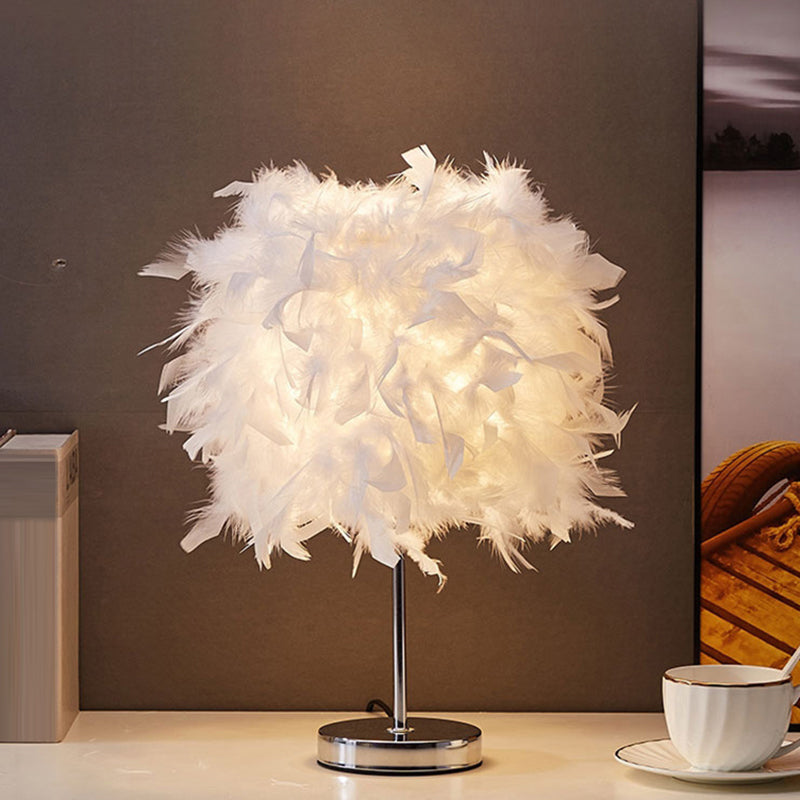 Luz de mesa de noche cilíndrica blanca simplicidad lámpara de pluma de bombilla individual