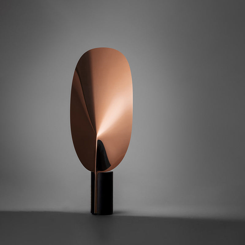 Lampada da tavolo a forma di foglia Lampada da notte artistica in metallo a 1 lampadina con base tubolare