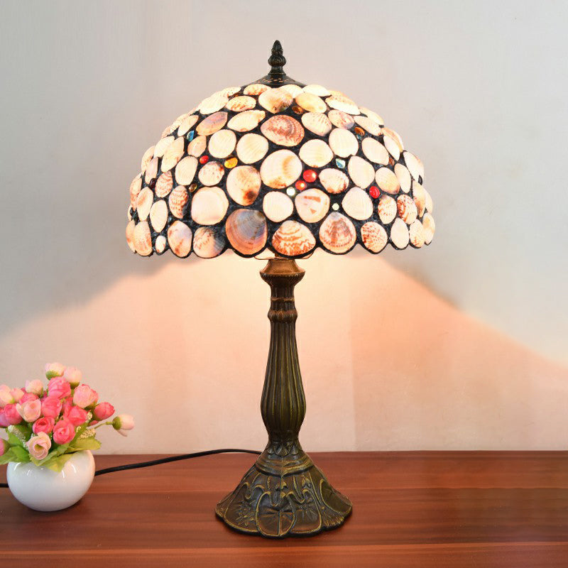 Tavolo emisferico Light lampada da comodino in ottone con guscio artigianato tiffany