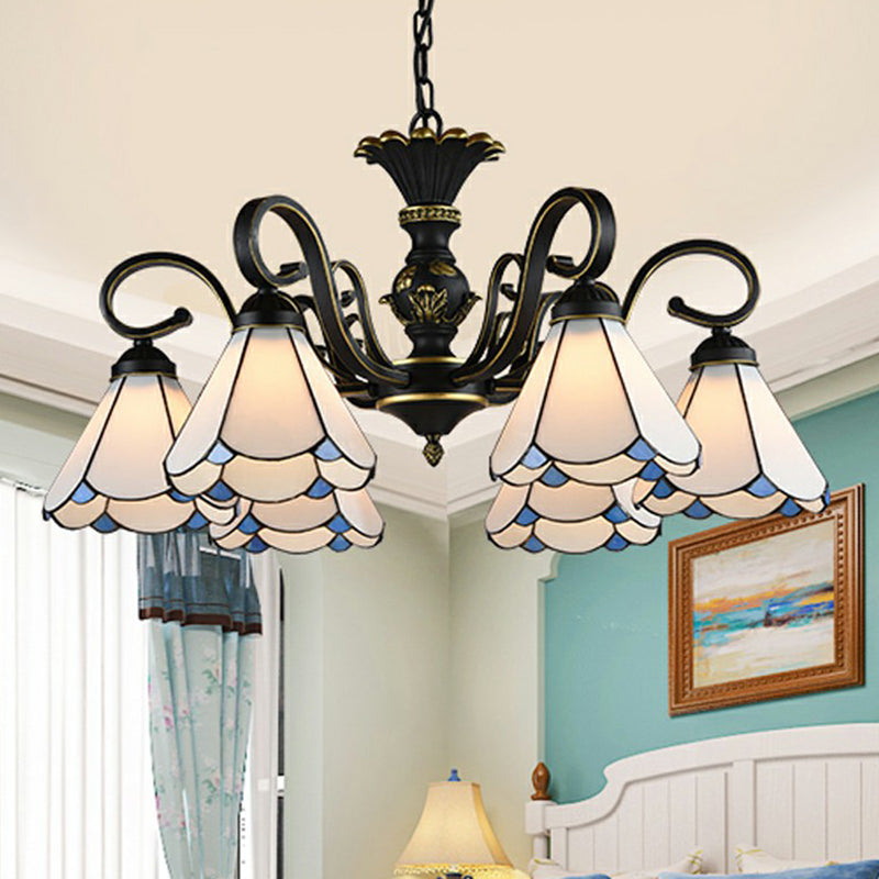 6 têtes CHANDELER DE LA LAMPE DE PROSDE CONICAL MEDITRANANIEN AVEC ARGET SCALLOPED