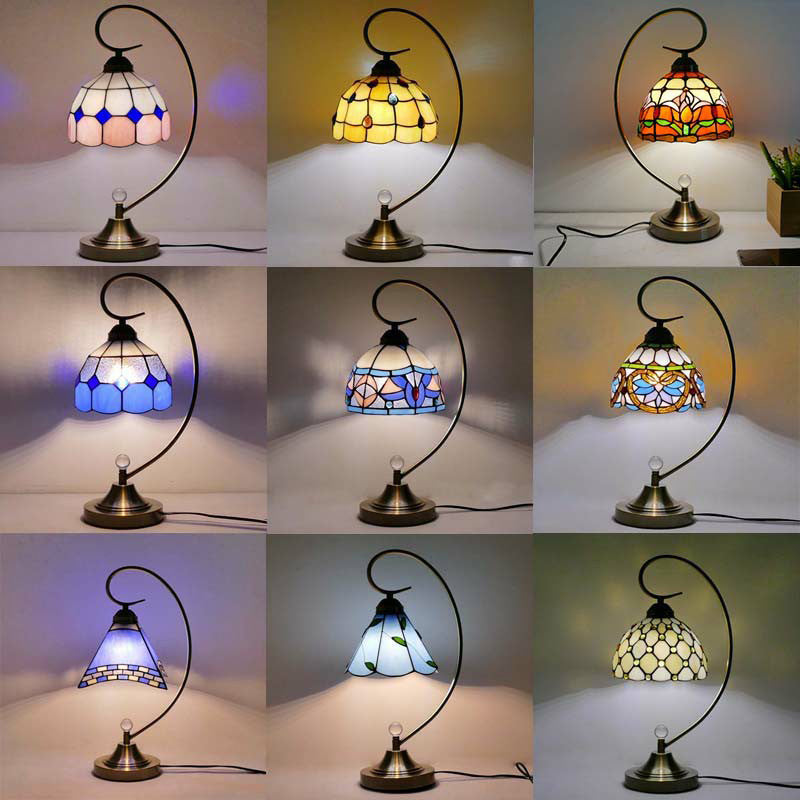 Lampada da tavolo a coccole Tiffany 1 comodino in metallo con tonalità in vetro tagliato a mano