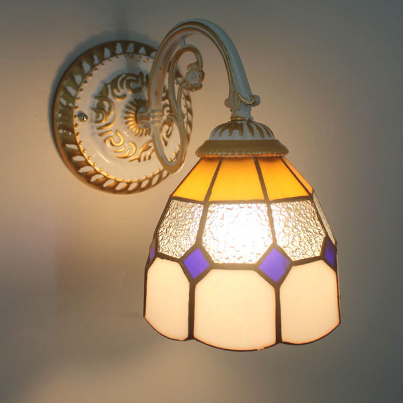 1-Head Scalloped Wall Light Tiffany Style Handcrafted Glass Wall Sconce for Living Room