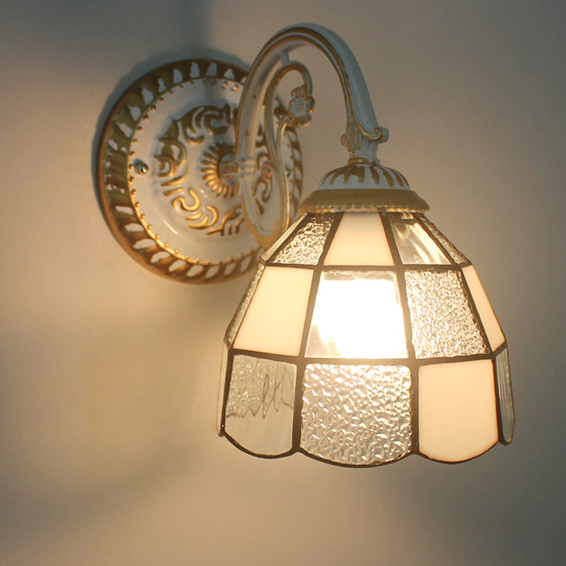 1-Head Scalloped Wall Light Tiffany Style Handcrafted Glass Wall Sconce for Living Room