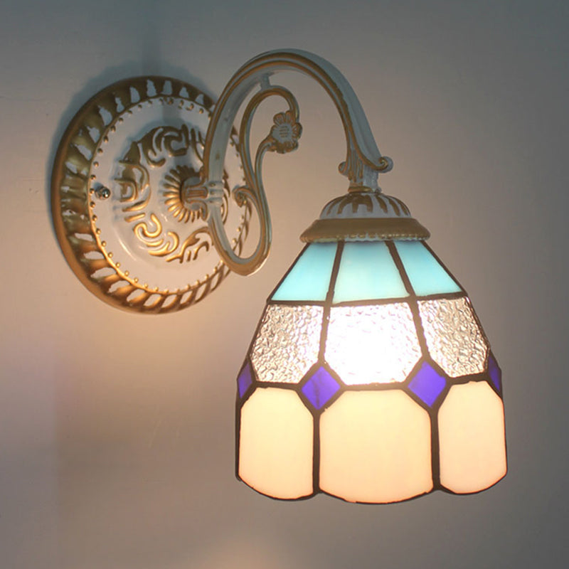 1-Head Scalloped Wall Light Tiffany Style Handcrafted Glass Wall Sconce for Living Room