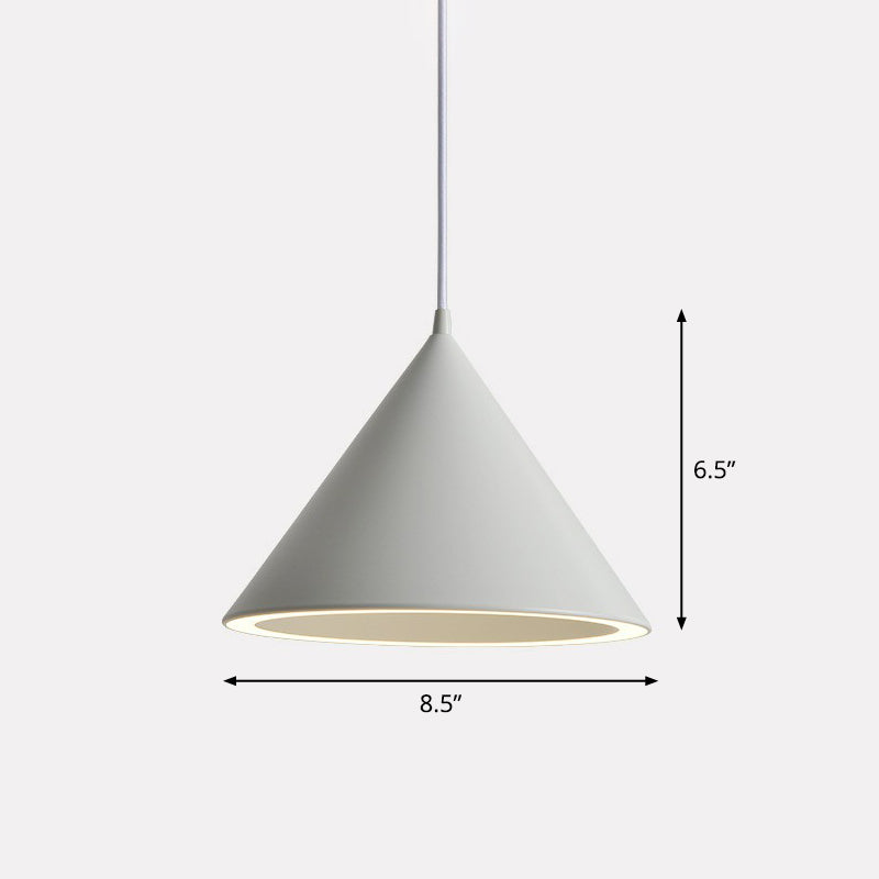 Aluminium Conic Pendant Light Nordic Style LED Plafond plafond pour salle à manger