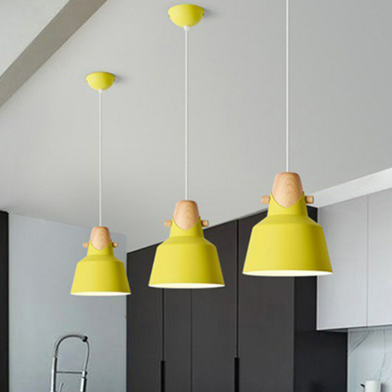Restaurant effilé Plafond Light Metal Metal 1 Bulbe Macaron Pendant Lumière avec décor en bois