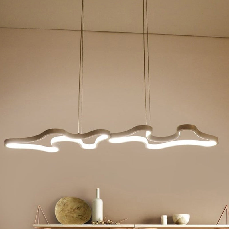 Moderne Twist -Acryl -Decke Anhänger LED -LED -Lampe in warmem/weißem Licht mit innerem/äußeren Glühen