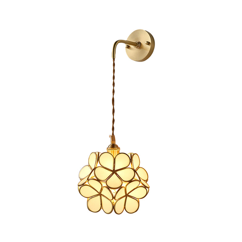 1 Glühbirnenschlafzimmerlampe Lampe Tradition Wandbeleuchtung mit Blume Weiß/Rosa/Blau -Glasschatten