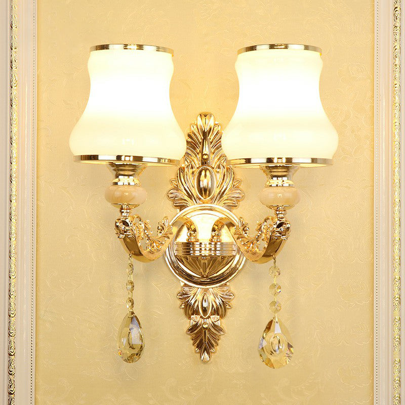 Faux Candle Shading Lighting Accesorio de lámpara de pared de metal tradicional con sombra y caída de cristal