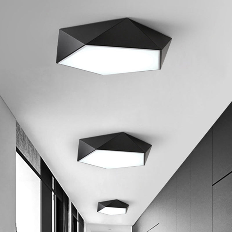 16.5"/20.5"/24.5" Wide Geometric Metal Flush Mount Lighting Modern Led White/Black Flush Mount Ceiling Fixture