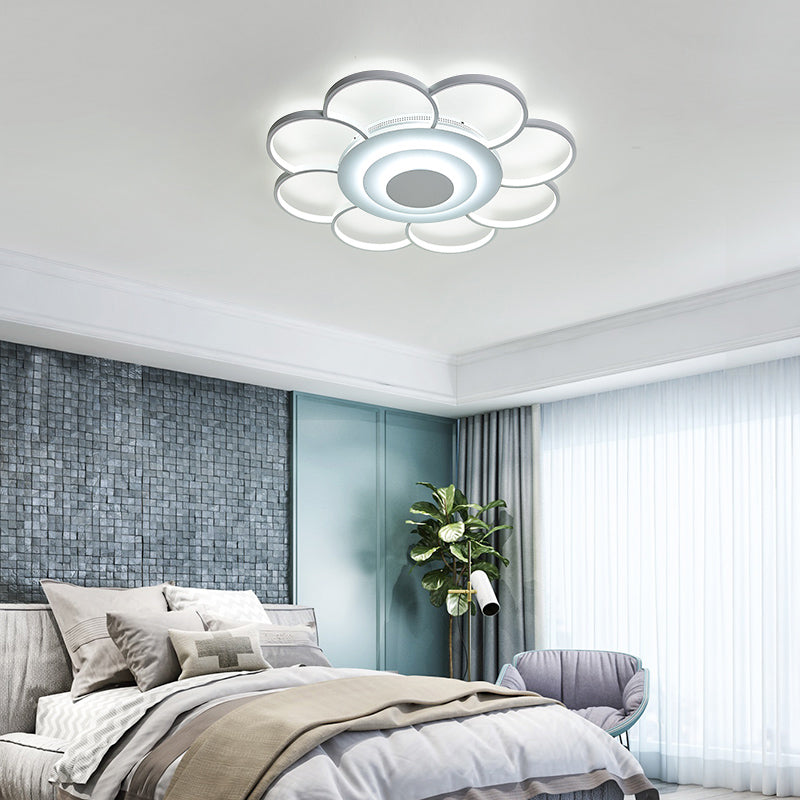 Sunflower Shaped Flushmount Ceiling Lamp Minimalist Metal White LED Flush Mounted Light for Bedroom